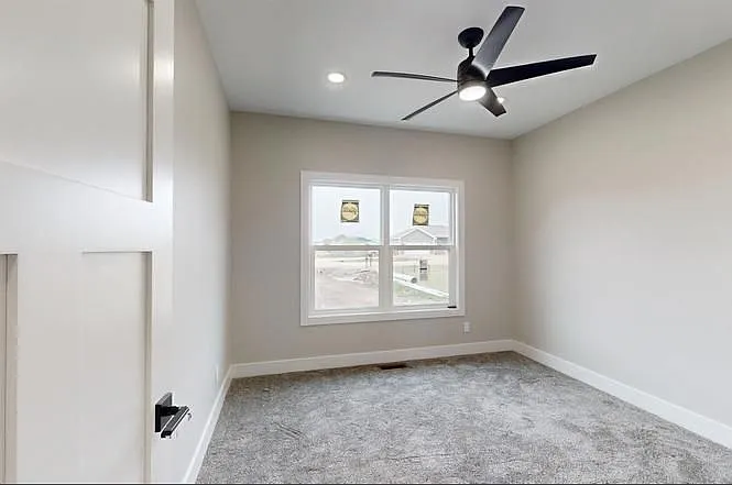 432 Pray Dr — Photo 6