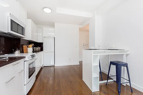 Rented by Bridgeline Property Management, LLC | media 43