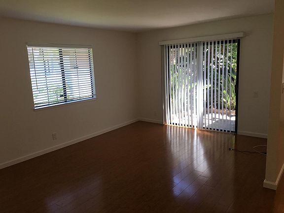 3rd image of 5390 Colony Park Cir