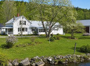 12 Harts Rd, Topsham, VT 05076