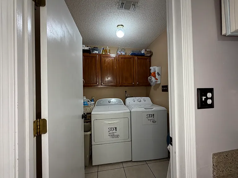 6734 Scotts Pl — Photo 17