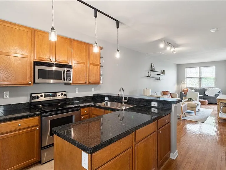 4571 Madison Ave #E-1 — Photo 10