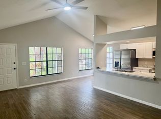 3784 Lake Shore Dr, Palm Harbor, FL 34684