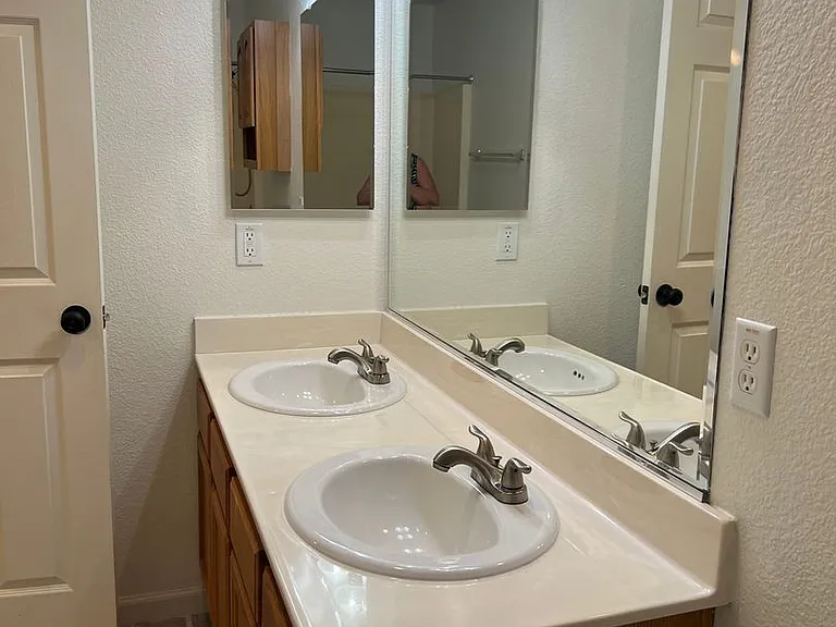4501 Waitsfield Cir — Photo 25