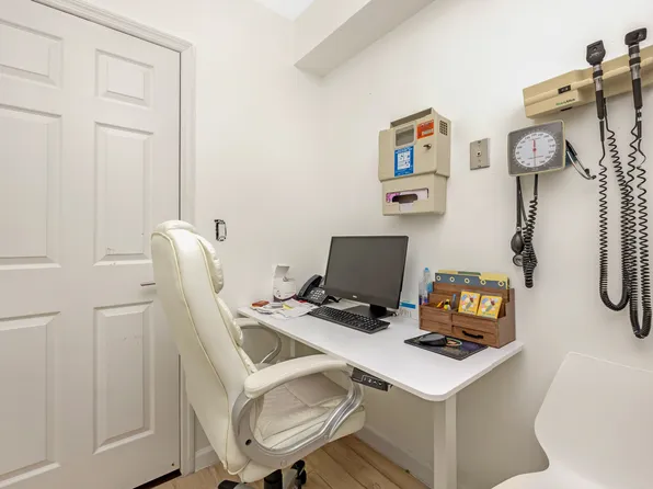 40-10 Forley Street image 17 of 35