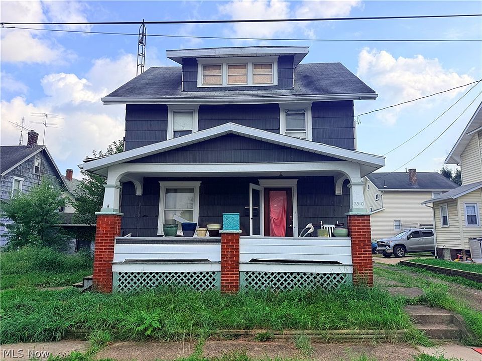 1st image of 2310 7th St NW