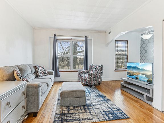 5th image of 508 W Winneconna Pkwy