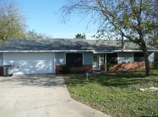1347 Lovers Ln, Bastrop, TX 78602