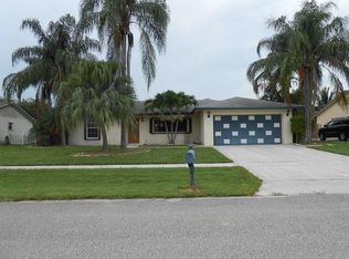 167 Martin Cir, Royal Palm Beach, FL 33411