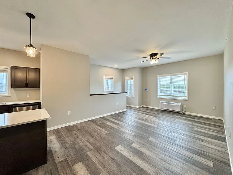 765 Meridian St — Photo 27