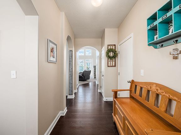 2nd image of 5615 Lanterns Way #529