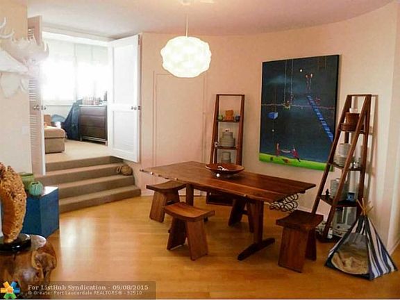 4th image of 333 Sunset Dr APT 306