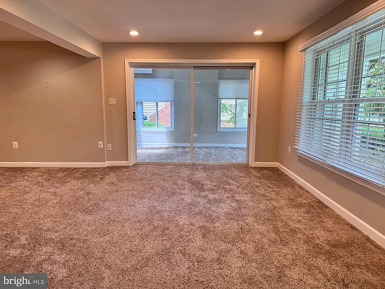 5104 Southampton Dr — Photo 5