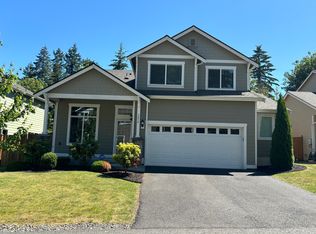 3676 SE Chesterton Dr, Port Orchard, WA 98366