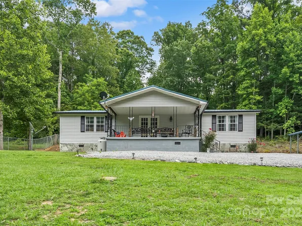 1593 Yancey Rd, Marion, NC 28752