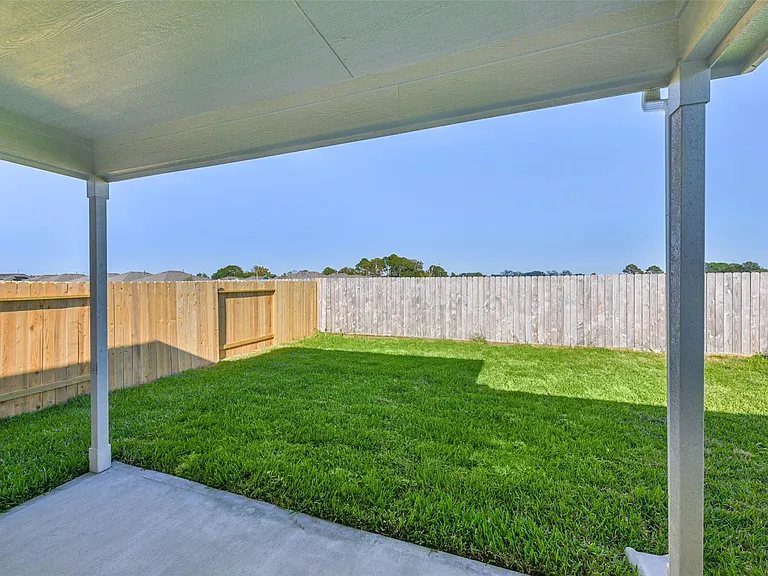 3075 Clydesdale Dr — Photo 36