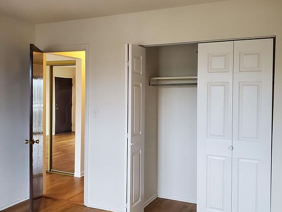 4th image of 3758 Salem Walk APT B2