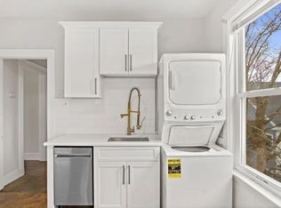 9 Sumner Sq Floor 2, Dorchester, MA 02125
