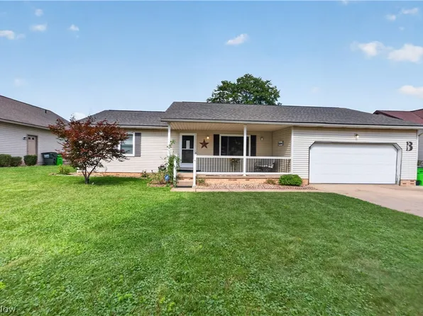 763 Lockwood Rd, Barberton, OH 44203