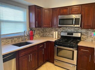 243-32 72nd Ave #2, Little Neck, NY 11362