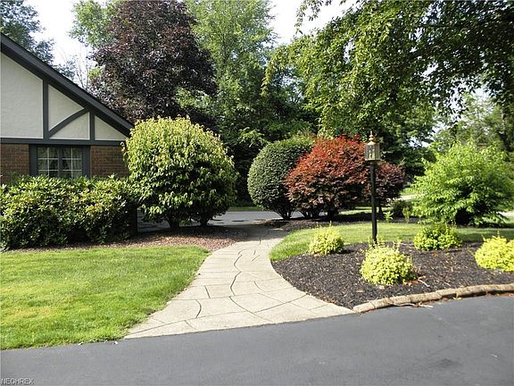 4th image of 3795 Barber Dr