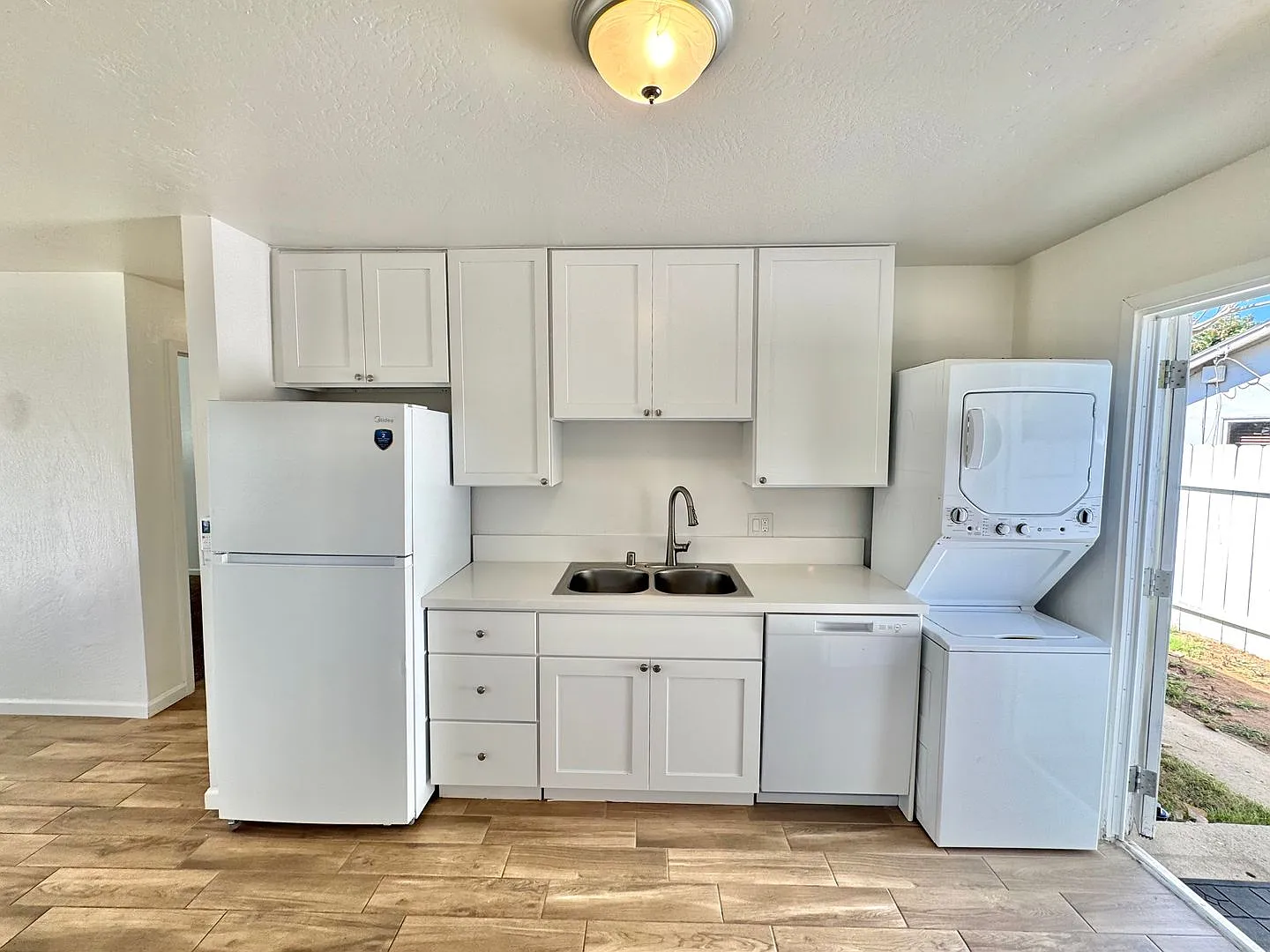 3539-3541 Clairemont Mesa Blvd — Photo 2