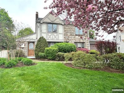 591 Clarendon Ct, River Edge, NJ, 07661