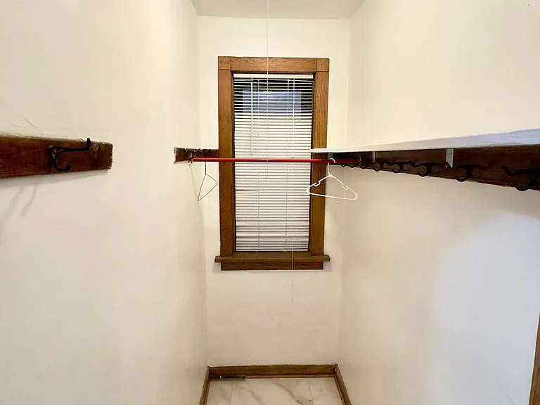 3233 S Union Ave #2 — Photo 7