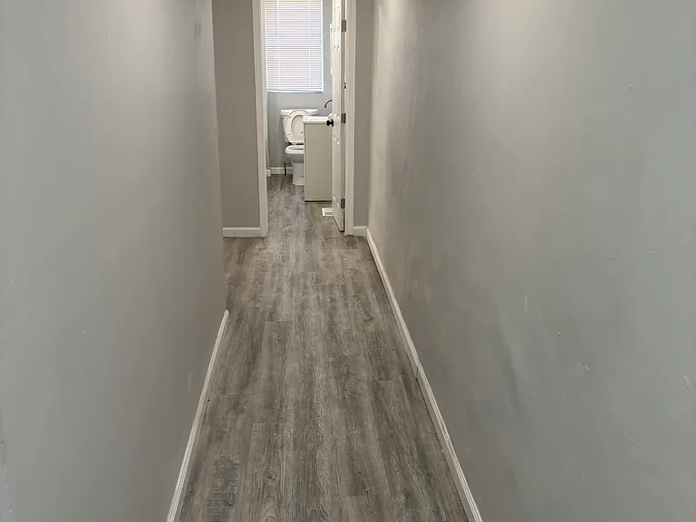 5097 Minerva Ave #1 — Photo 1