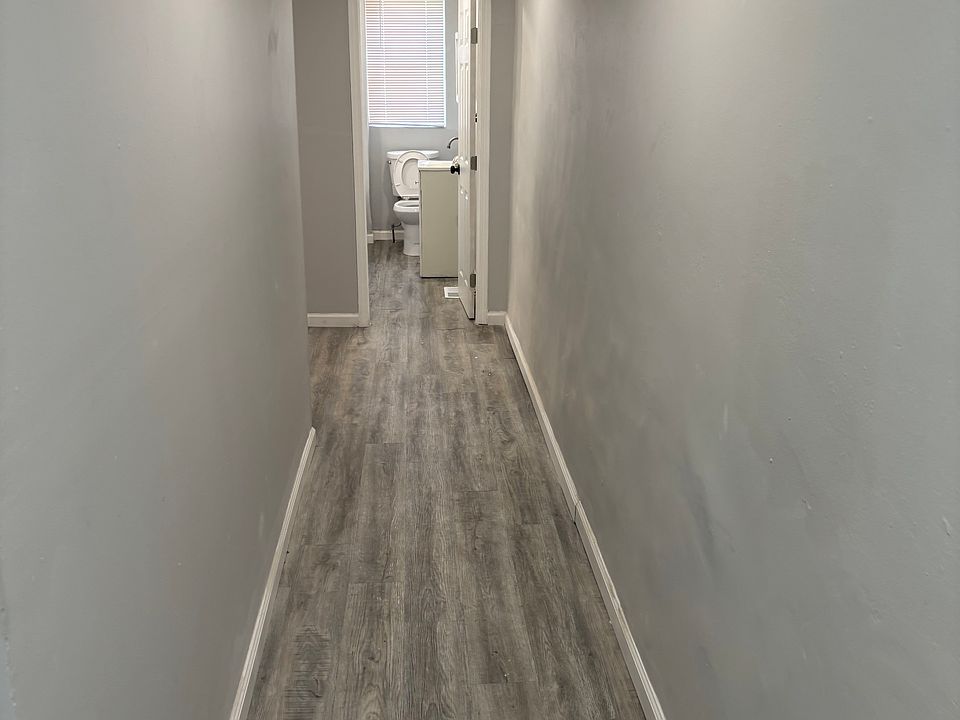 1st image of 5097 Minerva Ave Floor 1