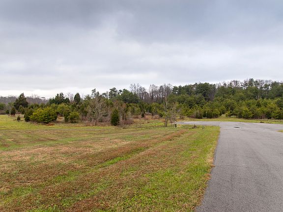 3rd image of Cedar Creek Dr Lot 301
