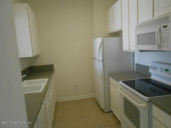 4th image of 7801 Point Meadows Dr Unit 2308