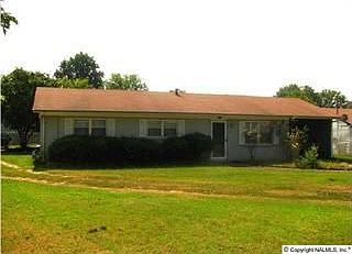 1st image of 2428 Yorkshire Dr SW