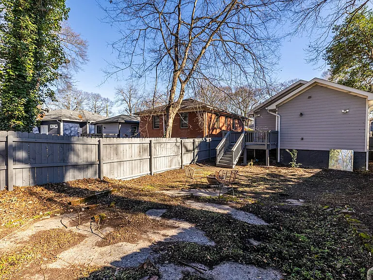 988 Mayson Turner Rd NW — Photo 47