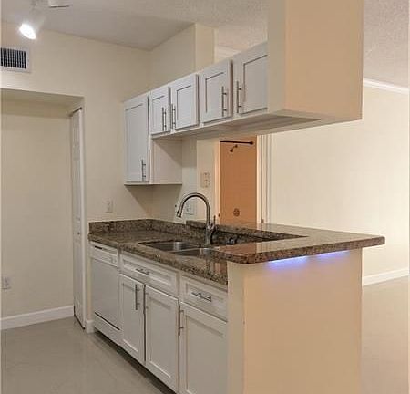 4th image of 11685 W Atlantic Blvd #923
