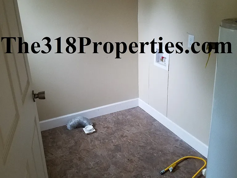 141 Merrick St — Photo 3