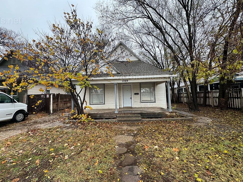 1st image of 1324 S Emporia Ave