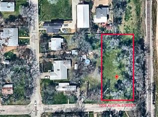 1208 Austin St, Bastrop, TX 78602