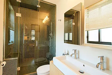 Sold by Nest Seekers International