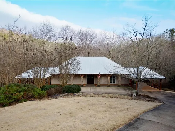 857 Hatchet Creek Ln, Goodwater, AL 35072