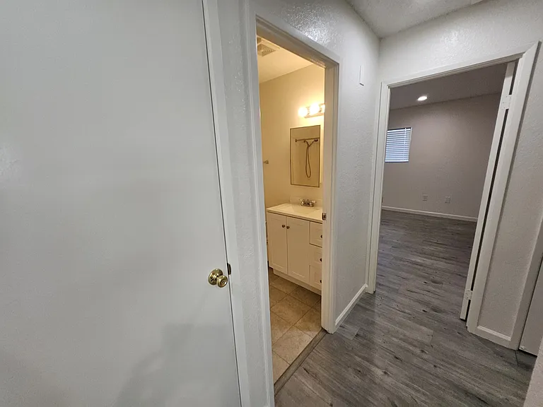 924 San Miguel Pl — Photo 23