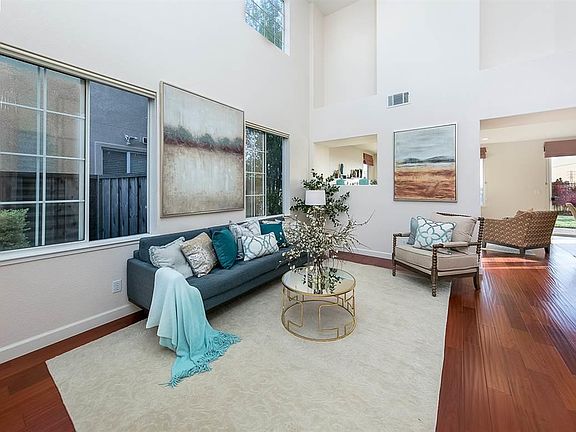 2nd image of 25735 Durrwood Ct