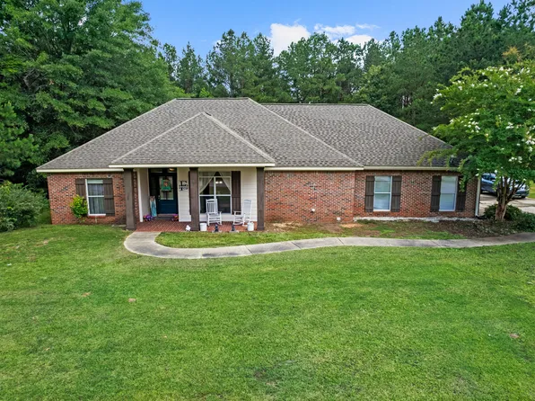 15 Pleasant Hl, Sumrall, MS 39482