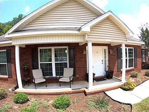 4th image of 125 Rosewood Dr