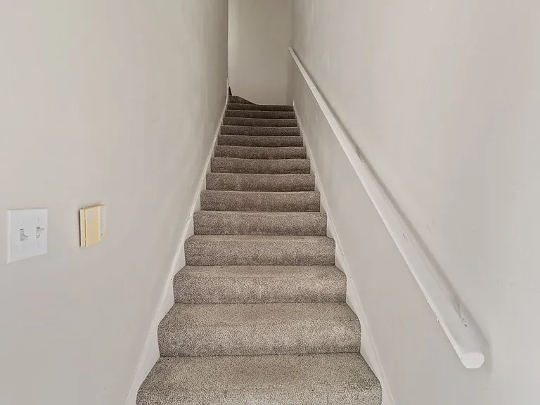 10000 SW 52nd Ave #159 — Photo 9