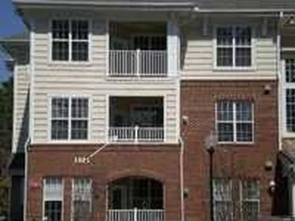 1521 Providence Glen Dr, Chapel Hill, NC 27514