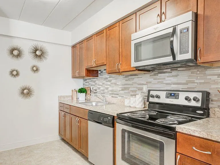 Stonegate at Devon Apartment Homes — Photo 1