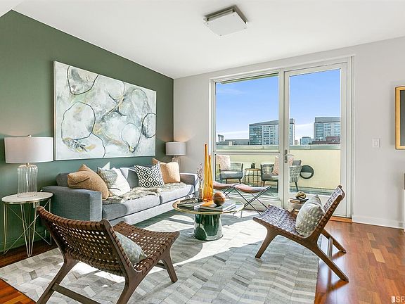 3rd image of 555 4th St Unit 803
