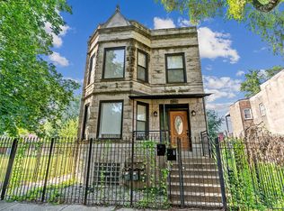 2915 W Flournoy St, Chicago, IL 60612