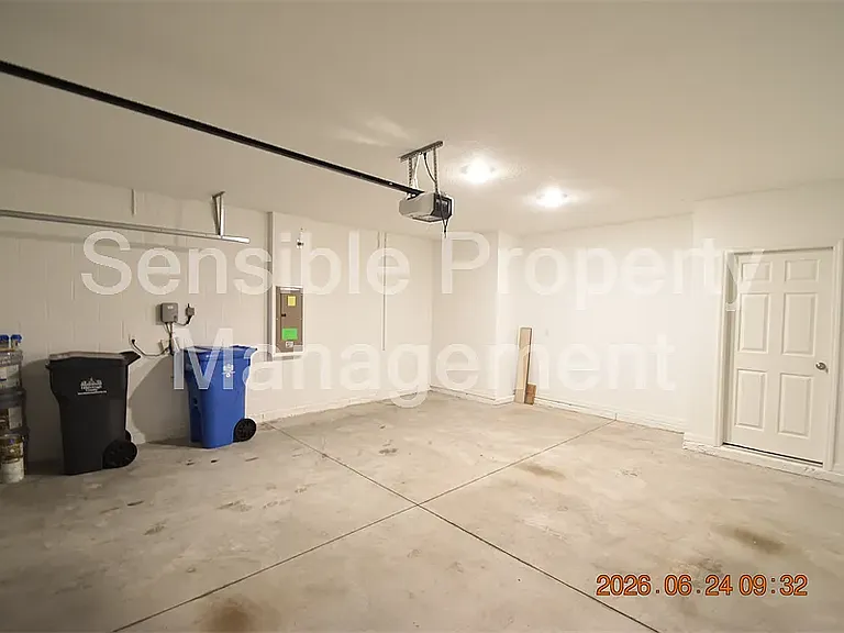 14468 Meadow Bird Ave — Photo 52